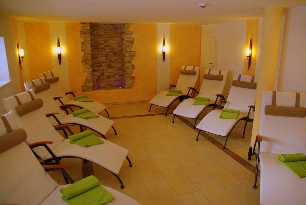 Alpenhof Pension-Garni Nauders Kültér fotó